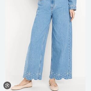 Old Navy High-Waisted Baggy Wide-Leg Eyelet Ankle Jeans